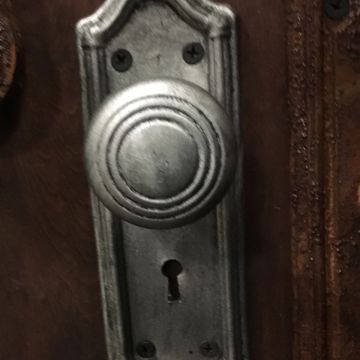 Lockable Freezer Handle