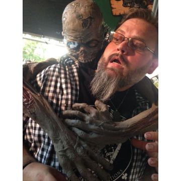 Undead Hugger
